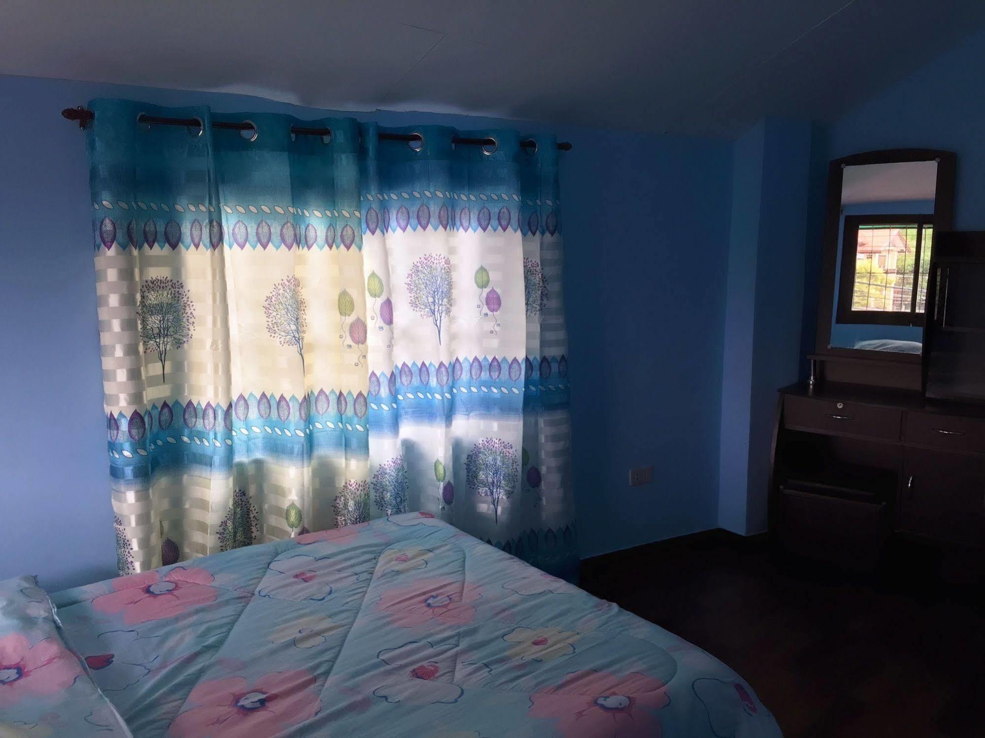 Le Monette Bed & Breakfast バギオ エクステリア 写真