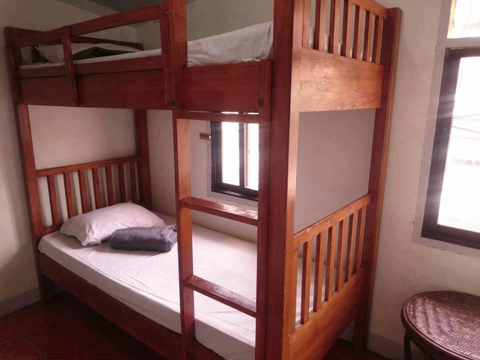 Le Monette Bed & Breakfast バギオ エクステリア 写真